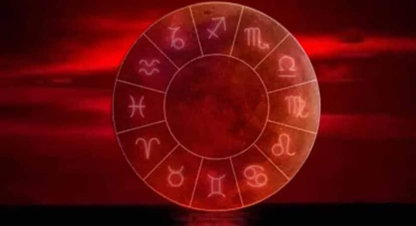 Zodíaco: Signos de 4 assassinos notórios (Foto: Reprodução/ Internet/ Montagem) Zodíaco: Signos de 4 assassinos notórios (Foto: Reprodução/ Internet/ Montagem)