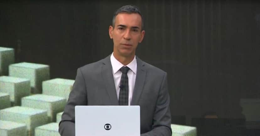 César Tralli no Jornal Hoje (Foto: Reprodução / Globo) César Tralli no Jornal Hoje (Foto: Reprodução / Globo)