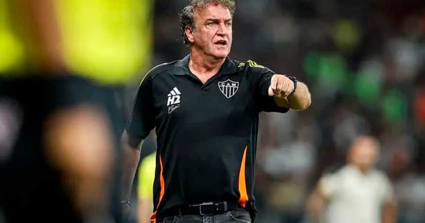 Cuca vem escalando Rony e Hulk no ataque (Foto: Reprodução)