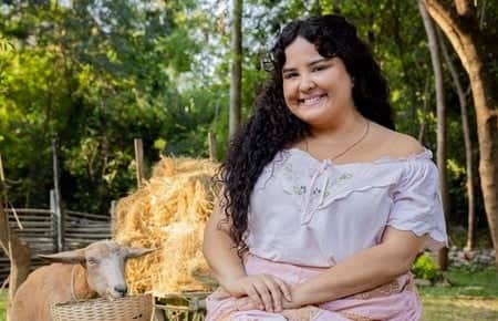 Maria Divina (Castorine) em Êta Mundo Melhor! (Foto: Reprodução / Globo) Maria Divina (Castorine) em Êta Mundo Melhor! (Foto: Reprodução / Globo)