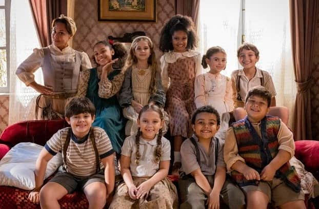 Zenaide e crianças do abrigo em Êta Mundo Melhor (Foto: Reprodução / Globo) Zenaide e crianças do abrigo em Êta Mundo Melhor (Foto: Reprodução / Globo)