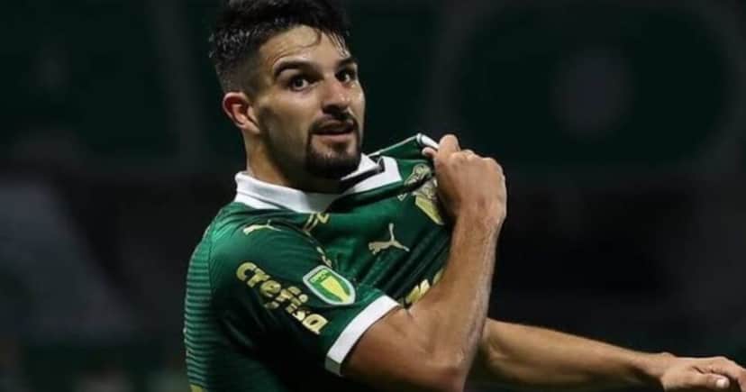 Flaco López deve sair do Palmeiras e vestir nova camisa em setembro - Foto: Internet Flaco López deve sair do Palmeiras e vestir nova camisa em setembro - Foto: Internet