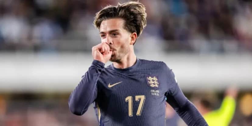 Jack Grealish está há poucos passos de vestir a camisa do Everton (Reprodução: Inglaterra) Jack Grealish está há poucos passos de vestir a camisa do Everton (Reprodução: Inglaterra)