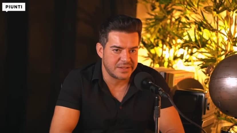 Belutti, dupla de Marcos, expõe proibição de Zezé Di Camargo e cita regravação de Cesar Menotti & Fabiano (Foto: Reprodução/ YouTube) Belutti, dupla de Marcos, expõe proibição de Zezé Di Camargo e cita regravação de Cesar Menotti & Fabiano (Foto: Reprodução/ YouTube)