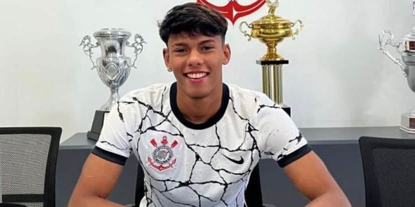 Rafael Venâncio já se despediu do Corinthians (Reprodução: Instagram) Rafael Venâncio já se despediu do Corinthians (Reprodução: Instagram)