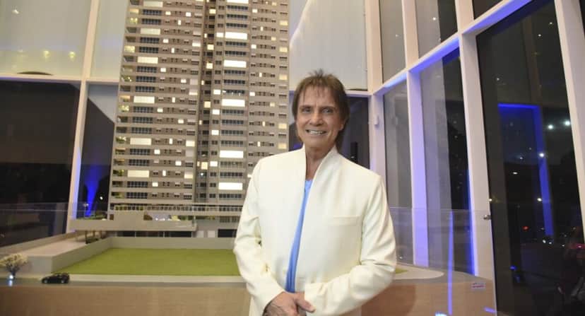 O rei apresentado o projeto do Horizonte Parque Flamboyant, em Goiânia (Foto: Reprodução/ Cristiano Borges) O rei apresentado o projeto do Horizonte Parque Flamboyant, em Goiânia (Foto: Reprodução/ Cristiano Borges)
