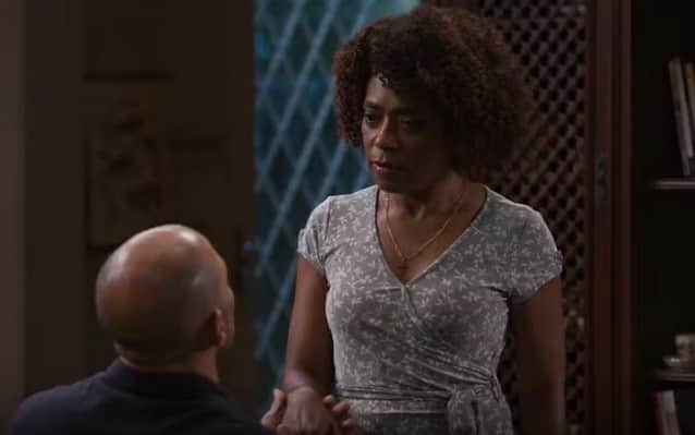 Alan e Jussara em Dona de Mim (Foto: Reprodução / Globo) Alan e Jussara em Dona de Mim (Foto: Reprodução / Globo)