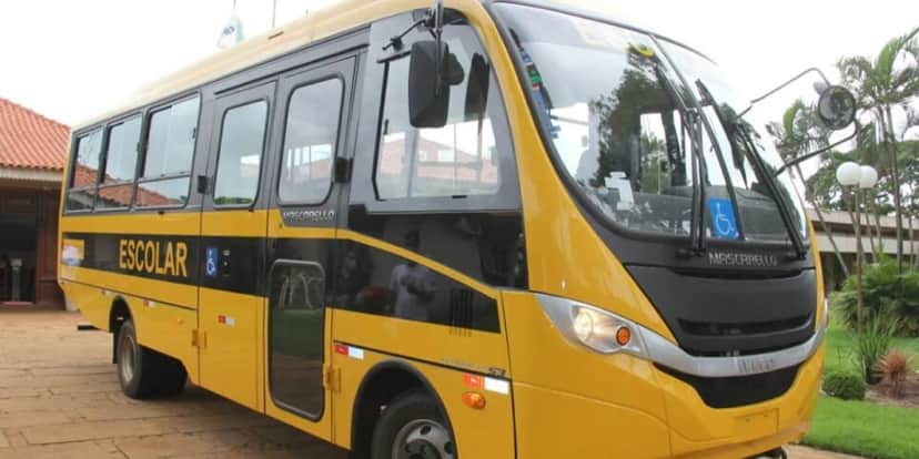 Vans e micro-ônibus escolares com novas regras nos retrovisores (Reprodução: Divulgação) Vans e micro-ônibus escolares com novas regras nos retrovisores (Reprodução: Divulgação)