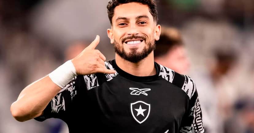 Alex Telles - Botafogo (Foto: Reprodução - Instagram) Alex Telles - Botafogo (Foto: Reprodução - Instagram)