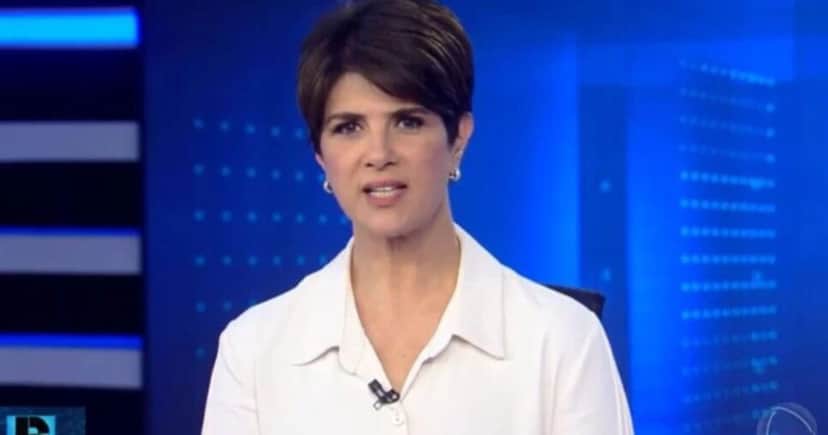 Mariana Godoy comete erro durante o Jornal da Record (Foto: Reprodução/ Internet) Mariana Godoy comete erro durante o Jornal da Record (Foto: Reprodução/ Internet)