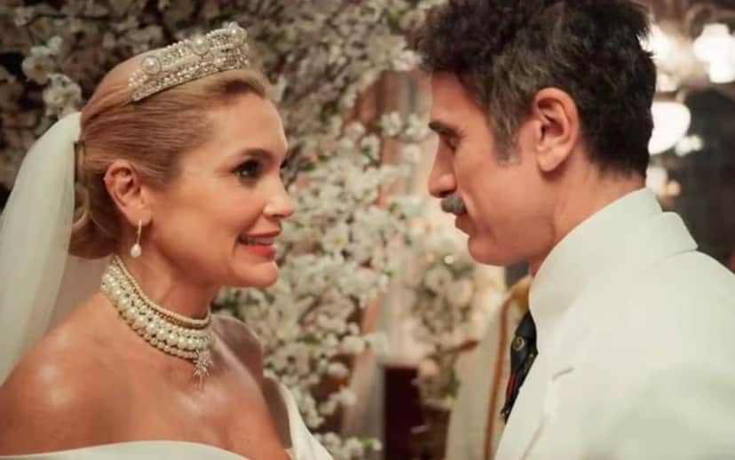Sandra e Ernesto se casam em Êta Mundo Melhor! (Foto: Reprodução / Globo) Sandra e Ernesto se casam em Êta Mundo Melhor! (Foto: Reprodução / Globo)