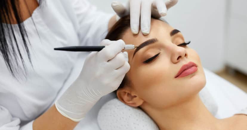 Nada de micropigmentação de sobrancelhas com essas dicas (Foto: Divulgação) Nada de micropigmentação de sobrancelhas com essas dicas (Foto: Divulgação)