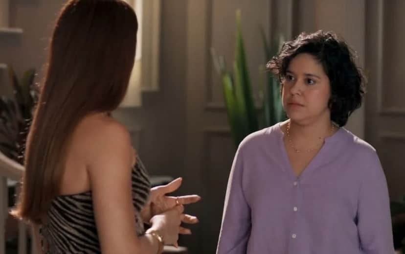 Arminda (Grazi Massafera) e Cláudia (Lorrana Moussinho) em Três Graças (Foto: Reprodução / Globo) Arminda (Grazi Massafera) e Cláudia (Lorrana Moussinho) em Três Graças (Foto: Reprodução / Globo)