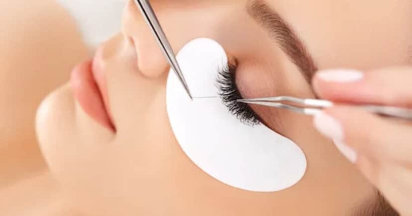 Cílios volumosos com essas dicas (Foto: Divulgação) Cílios volumosos com essas dicas (Foto: Divulgação)