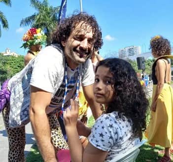Aos 13 anos, Flor é fruto de um casamento passado de Daniel Ávila com a atriz Karla Tenório (Foto: Reprodução / Purepeople) Aos 13 anos, Flor é fruto de um casamento passado de Daniel Ávila com a atriz Karla Tenório (Foto: Reprodução / Purepeople)