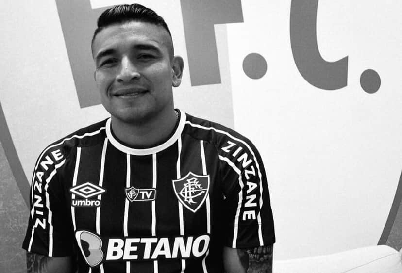 Morre o jogador de futebol Mario Pineida (Foto: Reprodução/X/@FluminenseFC) Morre o jogador de futebol Mario Pineida (Foto: Reprodução/X/@FluminenseFC)