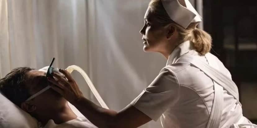 Sandra tentará matar Candinho dentro do hospital (Reprodução: Globo) Sandra tentará matar Candinho dentro do hospital (Reprodução: Globo)