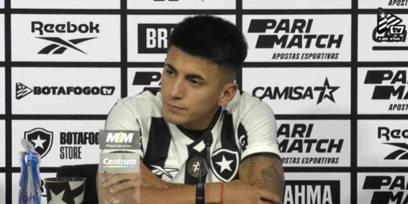 Almada teve uma boa passagem pelo Botafogo (Reprodução: Youtube) Almada teve uma boa passagem pelo Botafogo (Reprodução: Youtube)