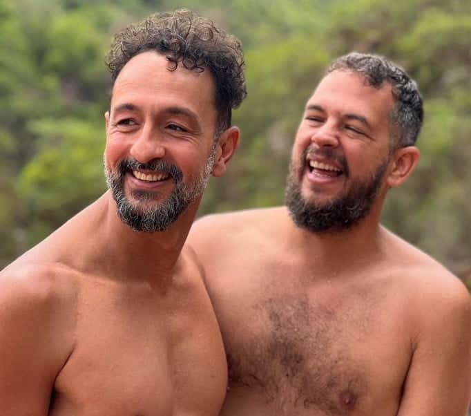 Irandhir em viajem romântica com o amado (Foto: Reprodução / Instagram) Irandhir em viajem romântica com o amado (Foto: Reprodução / Instagram)