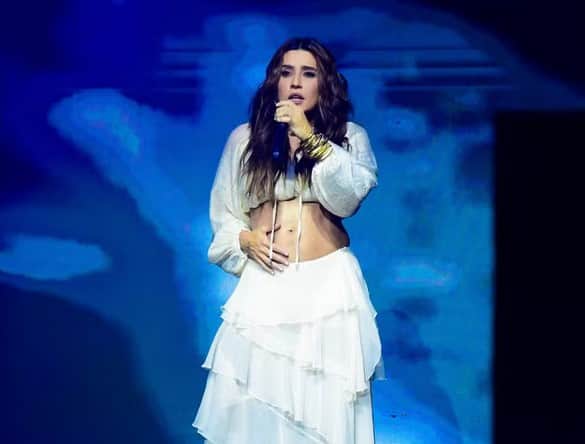 Lauana Prado anuncia gravidez em show no Rio (Foto: Webert Belicio / AgNews) Lauana Prado anuncia gravidez em show no Rio (Foto: Webert Belicio / AgNews)