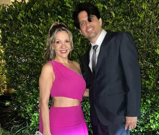 Vocalista da banda LS Jack com a esposa (Foto: Reprodução / Instagram) Vocalista da banda LS Jack com a esposa (Foto: Reprodução / Instagram)