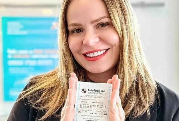 Paulinha Leite apostou na Mega da Virada (Foto: Reprodução / Instagram) Paulinha Leite apostou na Mega da Virada (Foto: Reprodução / Instagram)