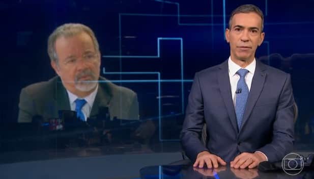César Tralli confirma morte (Foto: Reprodução / Globo) César Tralli confirma morte (Foto: Reprodução / Globo)
