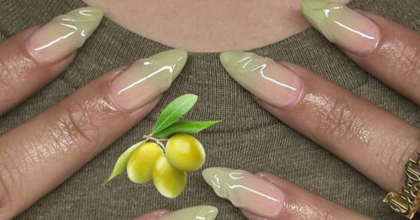 Como fazer solução caseira com azeite para ter unhas inquebráveis (Foto Reprodução/Montagem/TV Foco/Canva/Paola) Como fazer solução caseira com azeite para ter unhas inquebráveis (Foto Reprodução/Montagem/TV Foco/Canva/Paola)