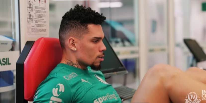 Paulinho está perto de retornar aos gramados (Reprodução: TV Palmeiras / Youtube) Paulinho está perto de retornar aos gramados (Reprodução: TV Palmeiras / Youtube)