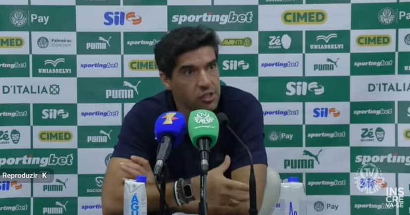 Abel no Verdão (Foto: TV Palmeiras) Abel no Verdão (Foto: TV Palmeiras)