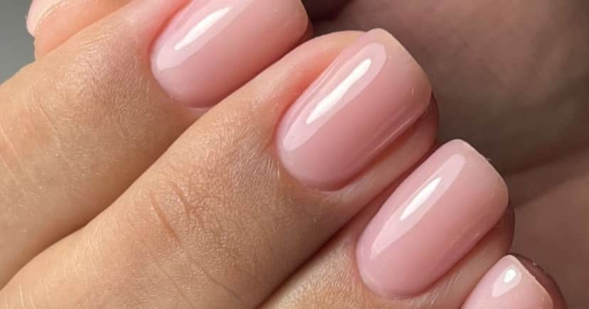 Esmalte rosa claro (Foto: Reprodução/Internet) Esmalte rosa claro (Foto: Reprodução/Internet)