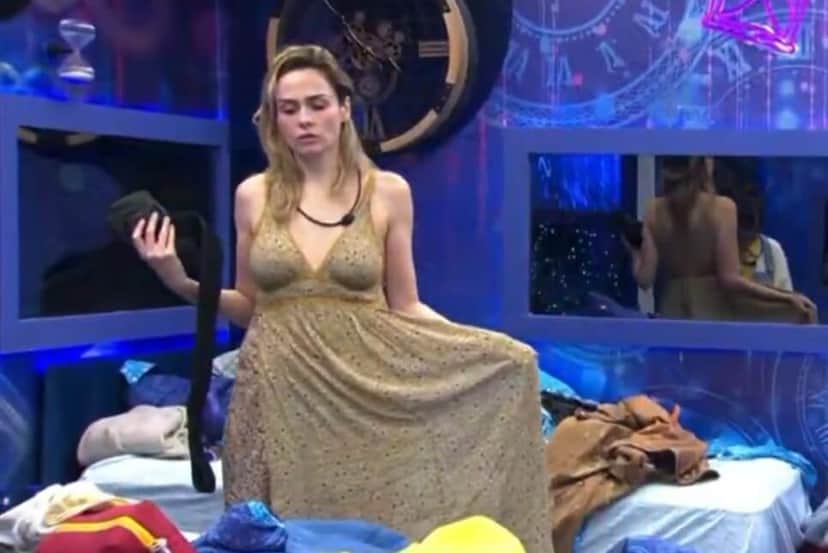 Ana Paula Renault se recusou a usar figurino no BBB26 (Foto: Reprodução/ Internet) Ana Paula Renault se recusou a usar figurino no BBB26 (Foto: Reprodução/ Internet)