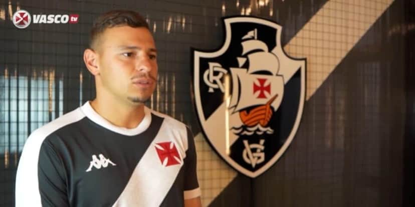 Hugo Moura criticado pela torcida do Vasco (Reprodução: Youtube) Hugo Moura criticado pela torcida do Vasco (Reprodução: Youtube)