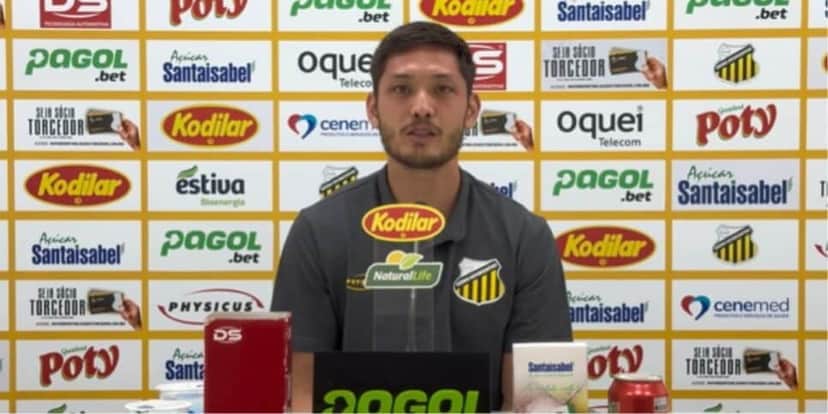 Luís Oyama no radar do Atlético-MG e Vitória (Reprodução: Youtube) Luís Oyama no radar do Atlético-MG e Vitória (Reprodução: Youtube)