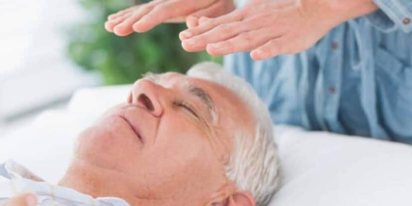 Reiki em João Pessoa voltado aos idosos 60+ (Reprodução: Divulgação) Reiki em João Pessoa voltado aos idosos 60+ (Reprodução: Divulgação)