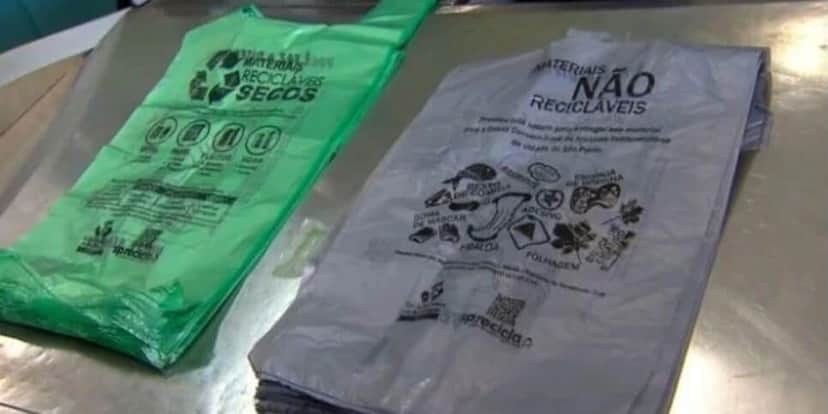 Sacolas plásticas voltar a ter custo aos clientes em cidade do RJ (Reprodução: Divulgação) Sacolas plásticas voltar a ter custo aos clientes em cidade do RJ (Reprodução: Divulgação)