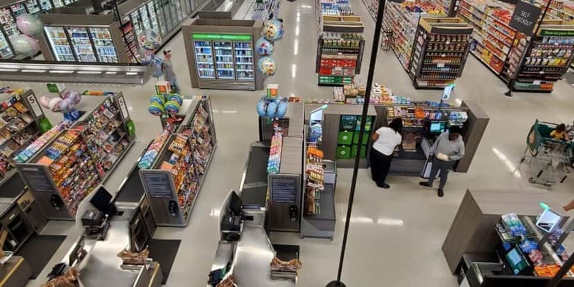 Supermercados seguem abrindo aos domingos em São Paulo (Reprodução: Canva) Supermercados seguem abrindo aos domingos em São Paulo (Reprodução: Canva)