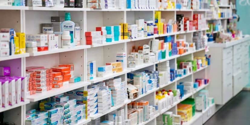 Supermercados podem ter farmácias em seus estabelecimentos (Reprodução: Canva) Supermercados podem ter farmácias em seus estabelecimentos (Reprodução: Canva)