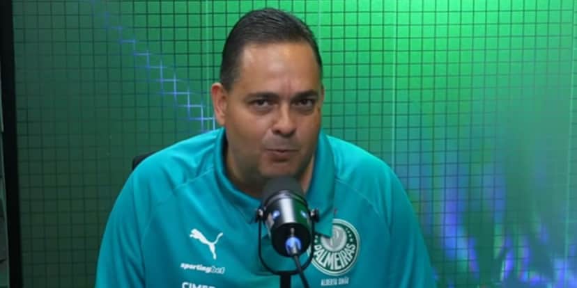 Alberto Simão é o diretor de futebol do Palmeiras feminino (Reprodução: Youtube) Alberto Simão é o diretor de futebol do Palmeiras feminino (Reprodução: Youtube)