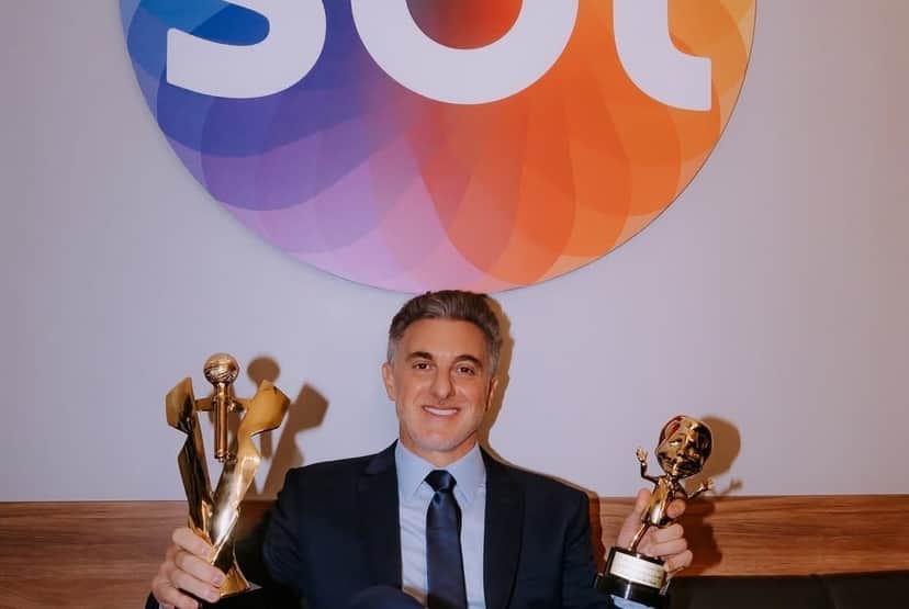 Luciano Huck foi no SBT (Foto: Reprodução / Instagram) Luciano Huck foi no SBT (Foto: Reprodução / Instagram)