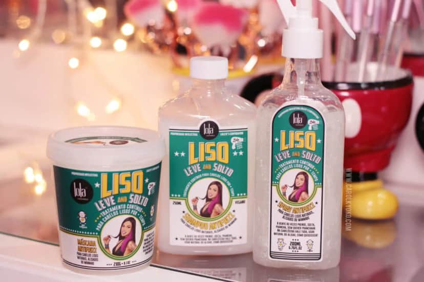 Lola Cosmetics Liso, Leve and Solto - Spray Alisador Anti-Frizz: Lola Cosmetics Liso, Leve and Solto - Spray Alisador Anti-Frizz:
