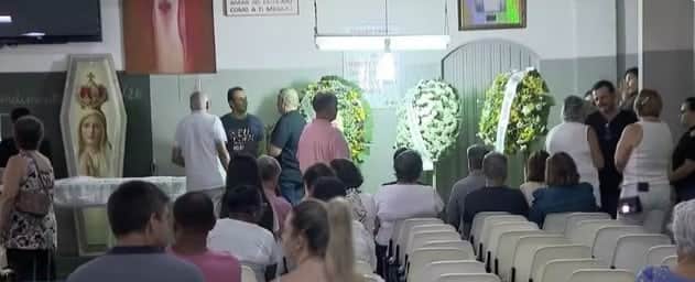 Velório do Doutor Hansen aconteceu na Casa da Fraternidade São Francisco de Assis (Foto: Reprodução / TV Integração) Velório do Doutor Hansen aconteceu na Casa da Fraternidade São Francisco de Assis (Foto: Reprodução / TV Integração)