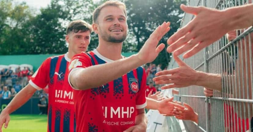 Léo Scienza pode assinar com o Flamengo - Foto: Montagem Léo Scienza pode assinar com o Flamengo - Foto: Montagem