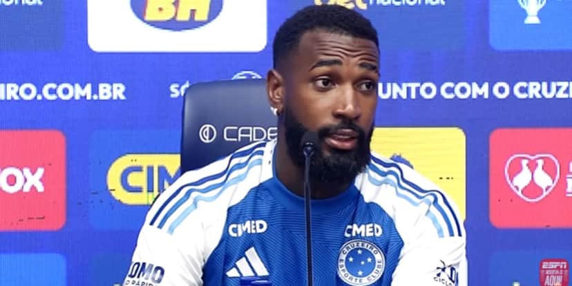 Gerson está suspenso para o jogo contra o Barcelona-ECU (Reprodução: Youtube) Gerson está suspenso para o jogo contra o Barcelona-ECU (Reprodução: Youtube)