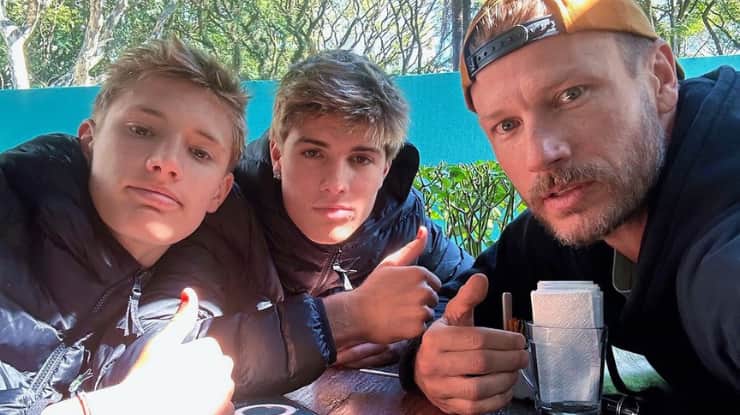 João e Francisco ao lado de Rodrigo Hilbert (Foto: Reprodução/ Instagram) João e Francisco ao lado de Rodrigo Hilbert (Foto: Reprodução/ Instagram)