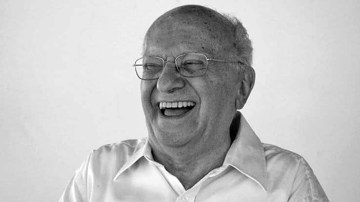 Narrador Walter Abrahão morreu aos 80 anos (Foto: Reprodução/ Internet) Narrador Walter Abrahão morreu aos 80 anos (Foto: Reprodução/ Internet)