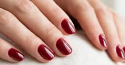 Solução com sal: Como deixar unhas inquebráveis e acelerar crescimento