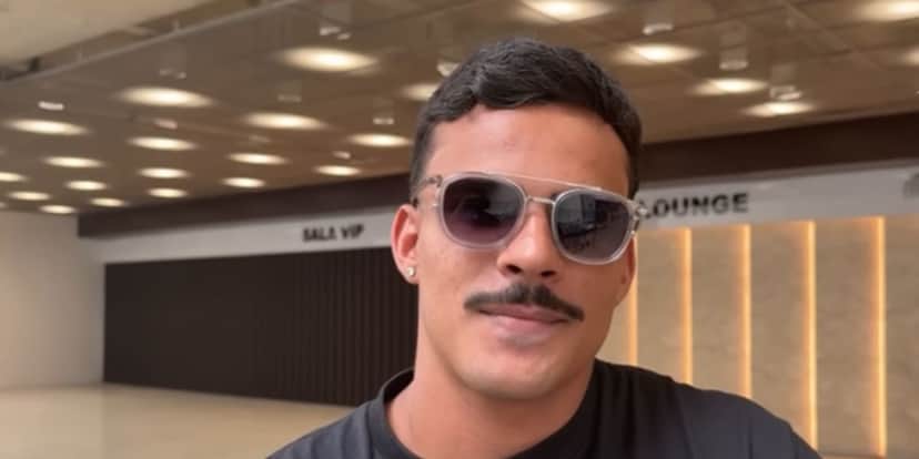 Kaiki Bruno vai defender o Como na próxima temporada europeia (Reprodução: Samuca TV / Youtube) Kaiki Bruno vai defender o Como na próxima temporada europeia (Reprodução: Samuca TV / Youtube)