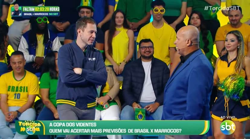 Carlinhos Vidente falou do Brasil na Copa do Mundo e assustou Tiago Leifert Carlinhos Vidente falou do Brasil na Copa do Mundo e assustou Tiago Leifert