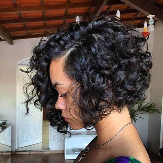 Corte Bob cacheado (Foto Reprodução) Corte Bob cacheado (Foto Reprodução)